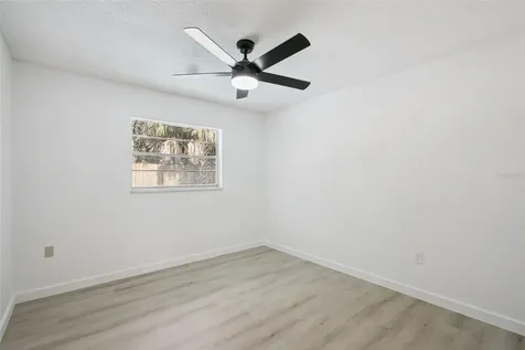 2713 Yucca Street Orlando FL 32807
