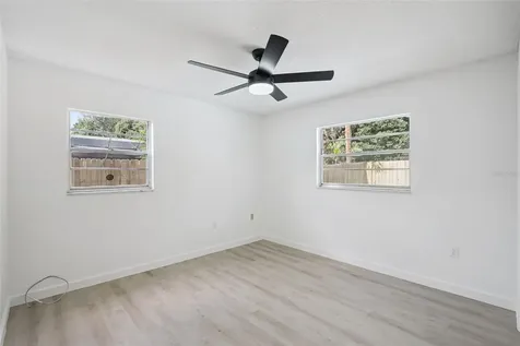 2713 Yucca Street Orlando FL 32807