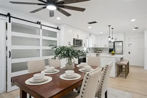 2713 Yucca Street Orlando FL 32807