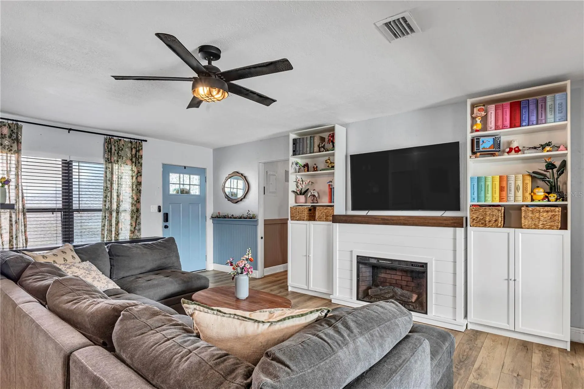 1632 Hollis Drive Orlando FL 32822