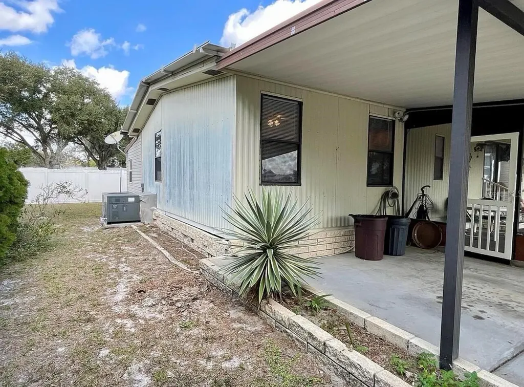 36335 Bonney Drive Zephyrhills FL 33541