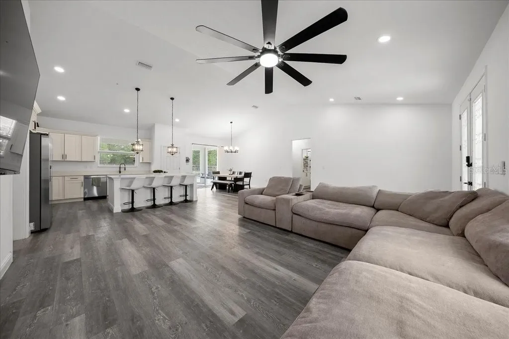 12689 SW 81st Street Dunnellon FL 34432