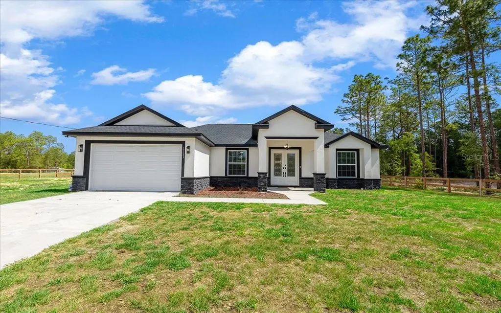 12689 SW 81st Street Dunnellon FL 34432