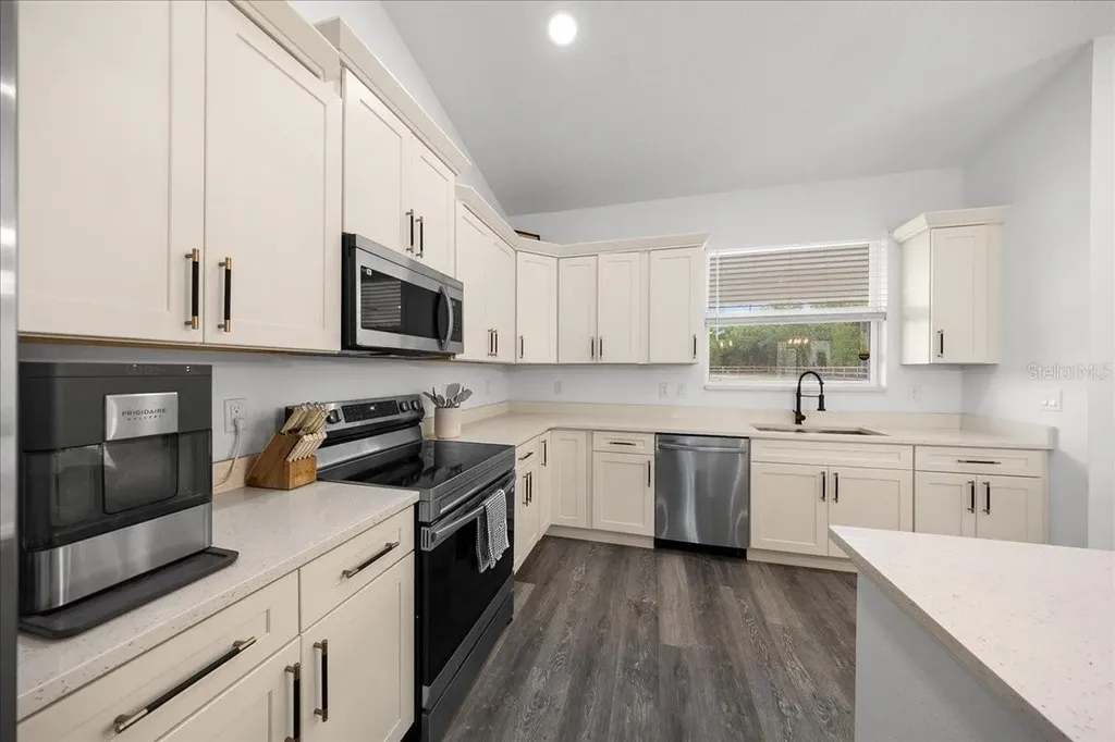 12689 SW 81st Street Dunnellon FL 34432