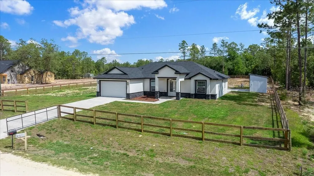 12689 SW 81st Street Dunnellon FL 34432