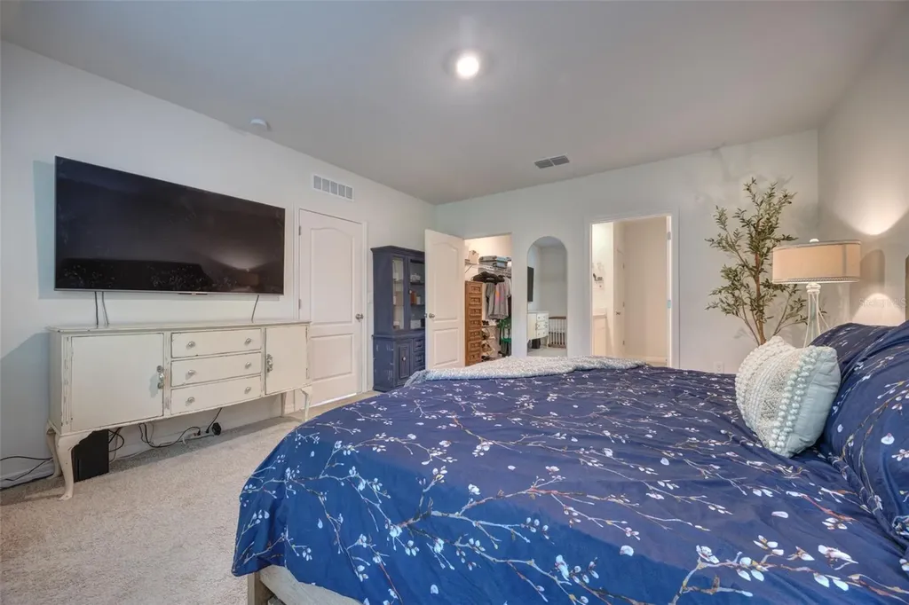 372 Pelham Park Drive Deland FL 32720