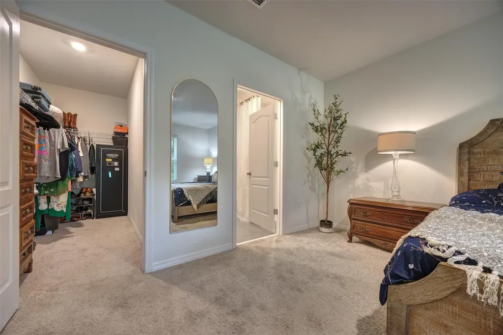 372 Pelham Park Drive Deland FL 32720
