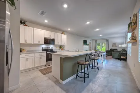 372 Pelham Park Drive Deland FL 32720