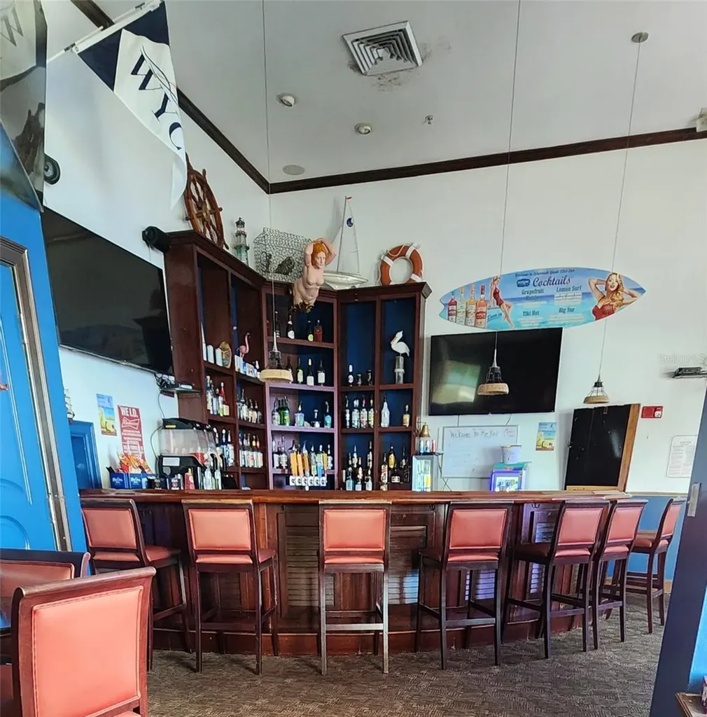 3747 Pompano Drive SE St Petersburg FL 33705