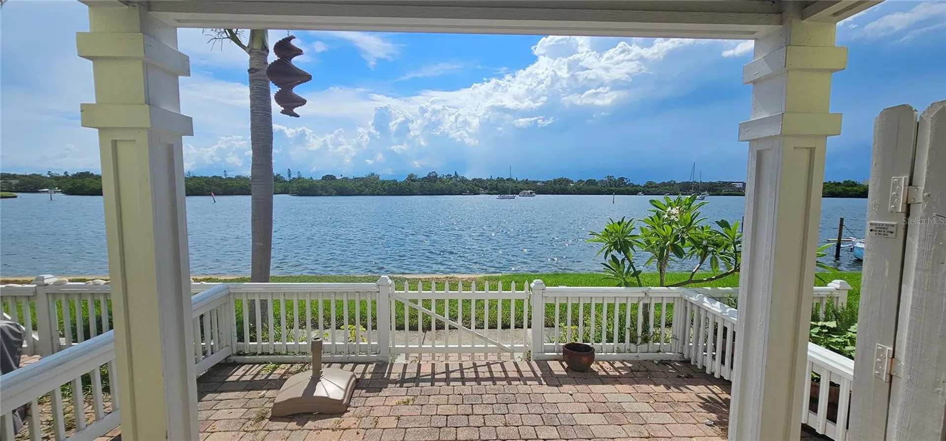 3747 Pompano Drive SE St Petersburg FL 33705