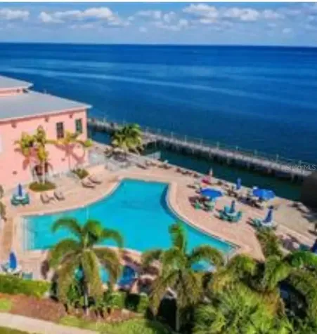 3747 Pompano Drive SE St Petersburg FL 33705