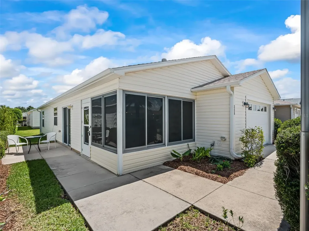 2324 Pickens Place The Villages FL 32162