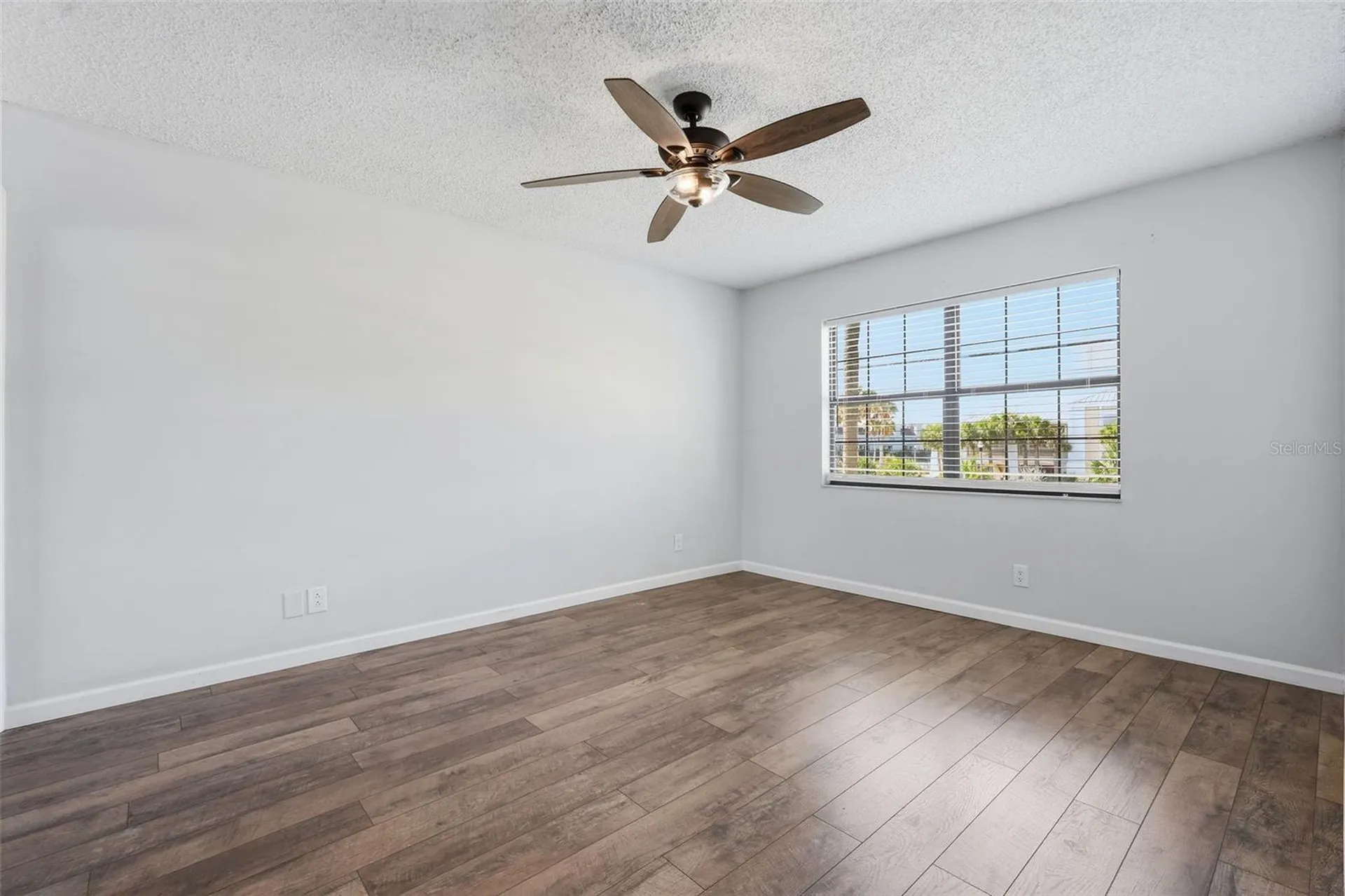 340 Causeway Boulevard Dunedin FL 34698