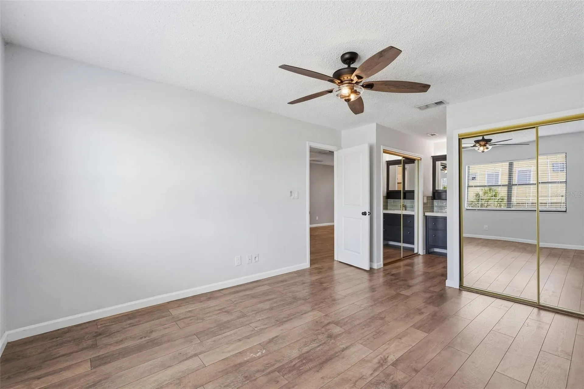 340 Causeway Boulevard Dunedin FL 34698