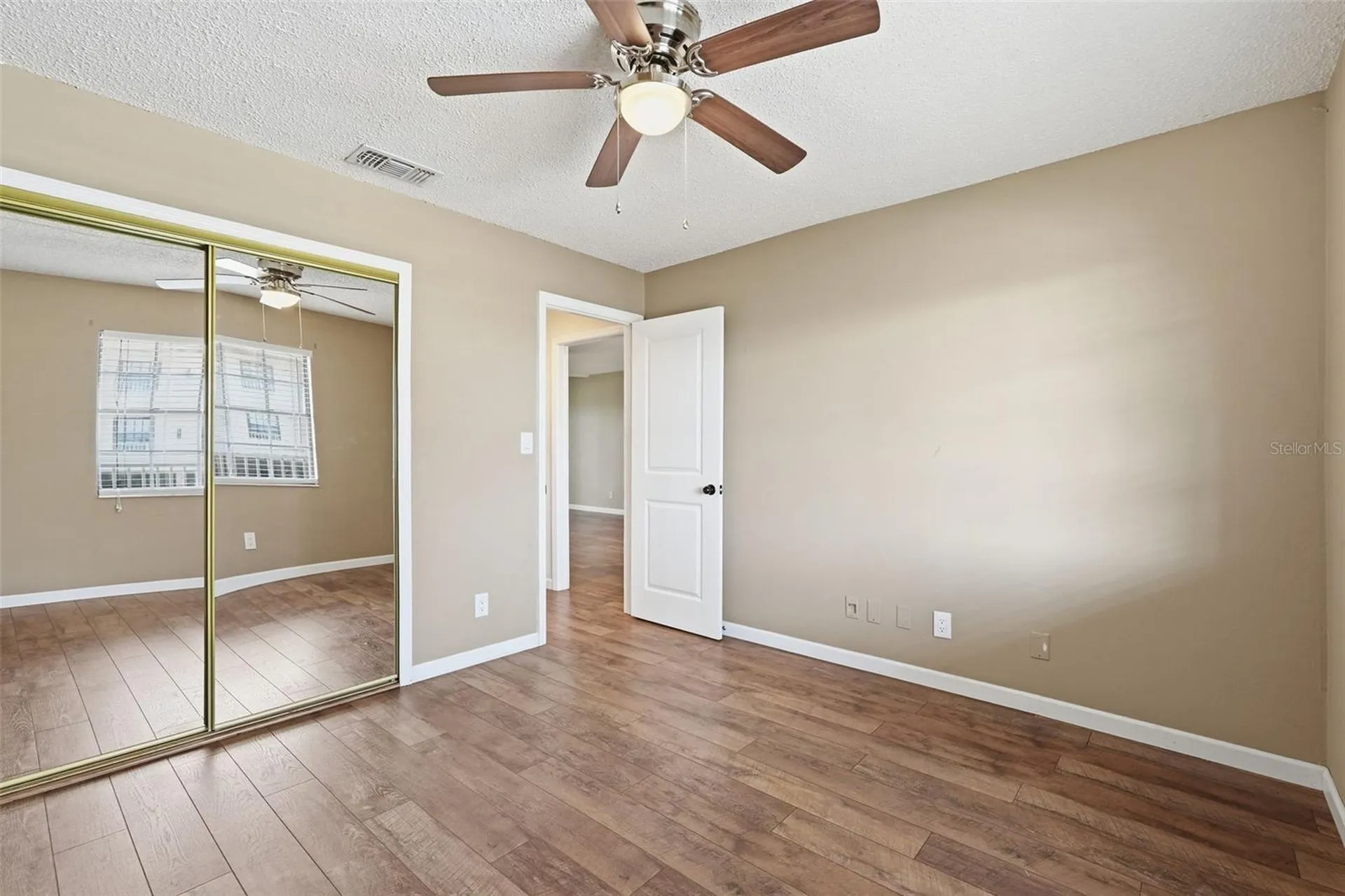340 Causeway Boulevard Dunedin FL 34698
