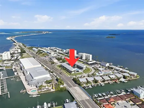 340 Causeway Boulevard Dunedin FL 34698