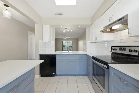 340 Causeway Boulevard Dunedin FL 34698