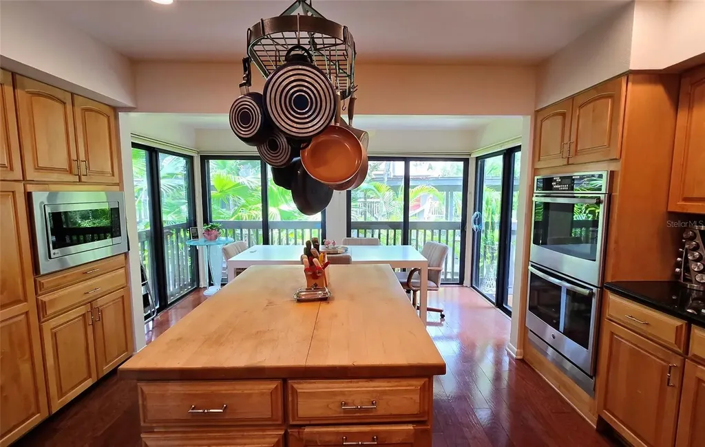 1335 Landings Drive Sarasota FL 34231