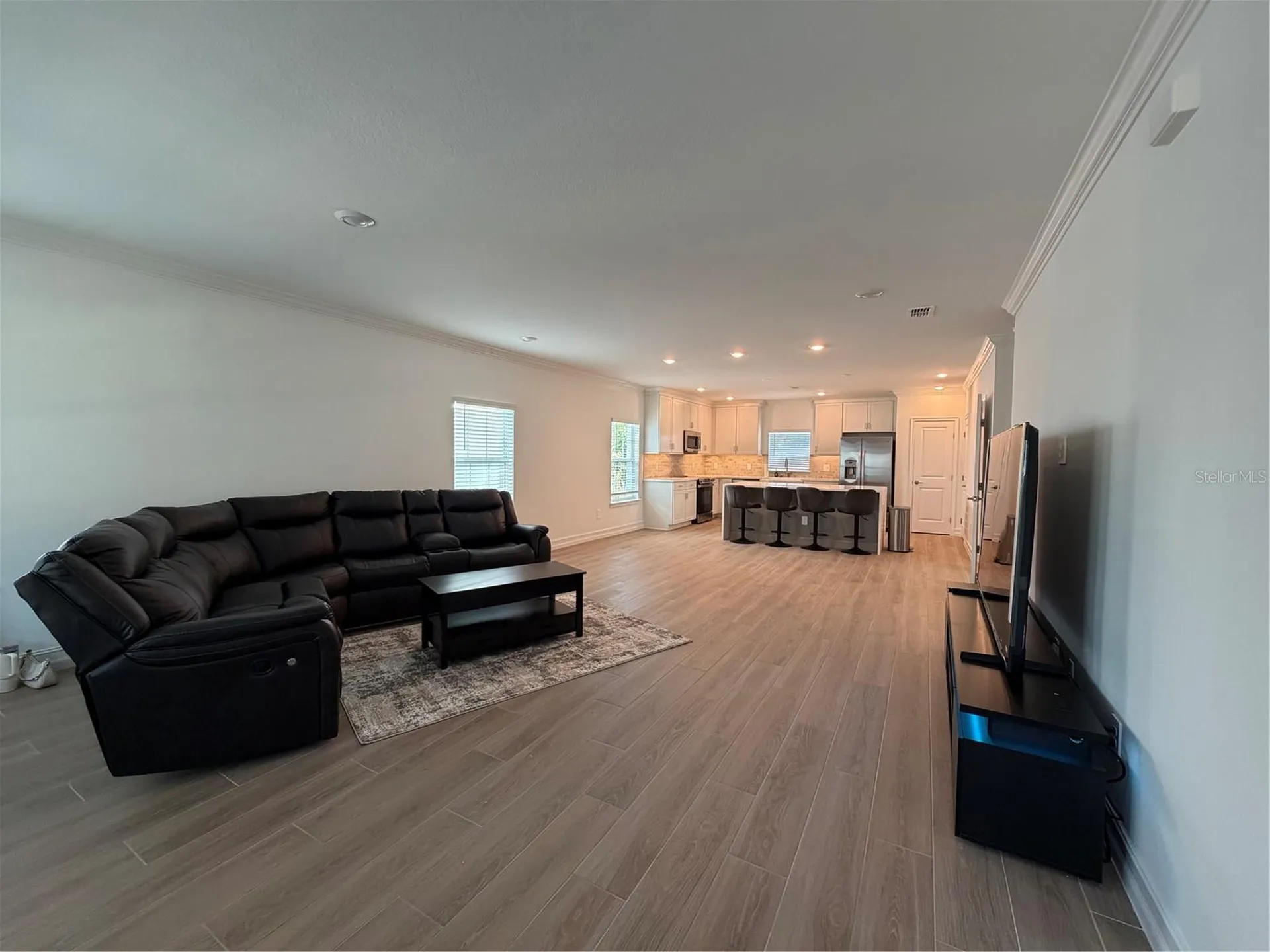 1523 W Chestnut Street Tampa FL 33607