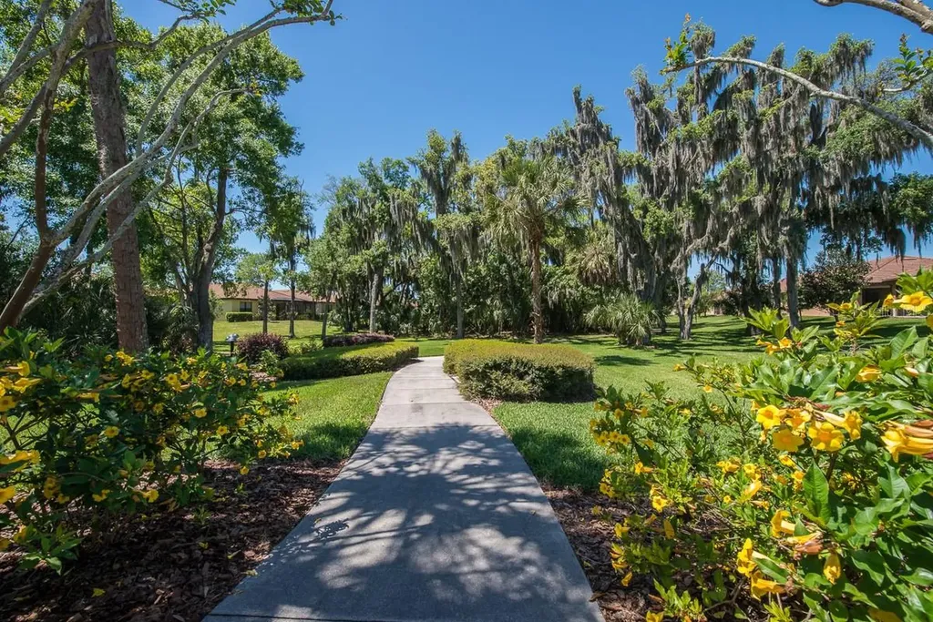 107 Shell Falls Drive Apollo Beach FL 33572