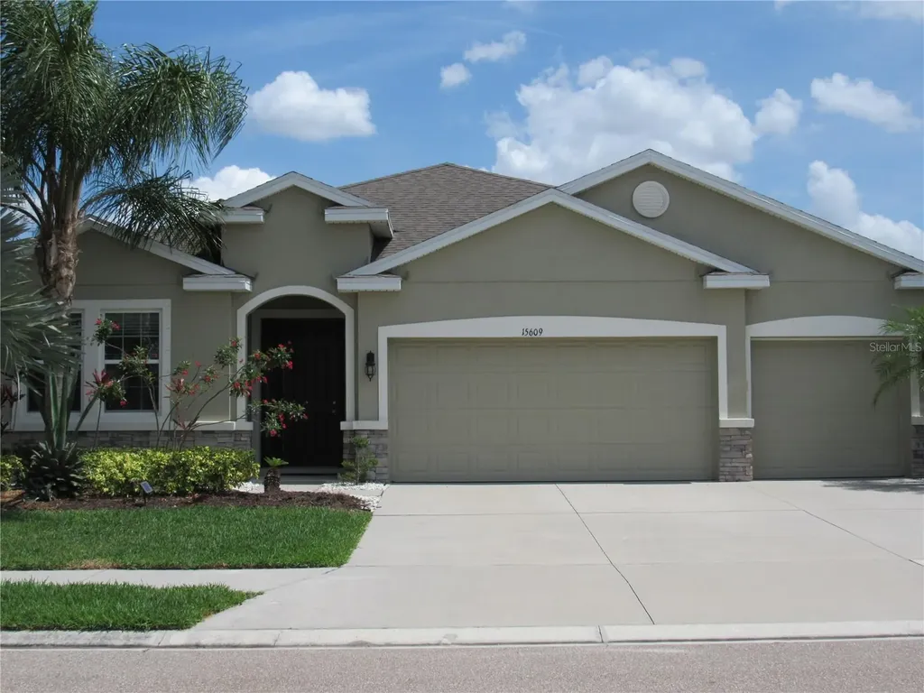 15609 Trinity Fall Way Bradenton FL 34212