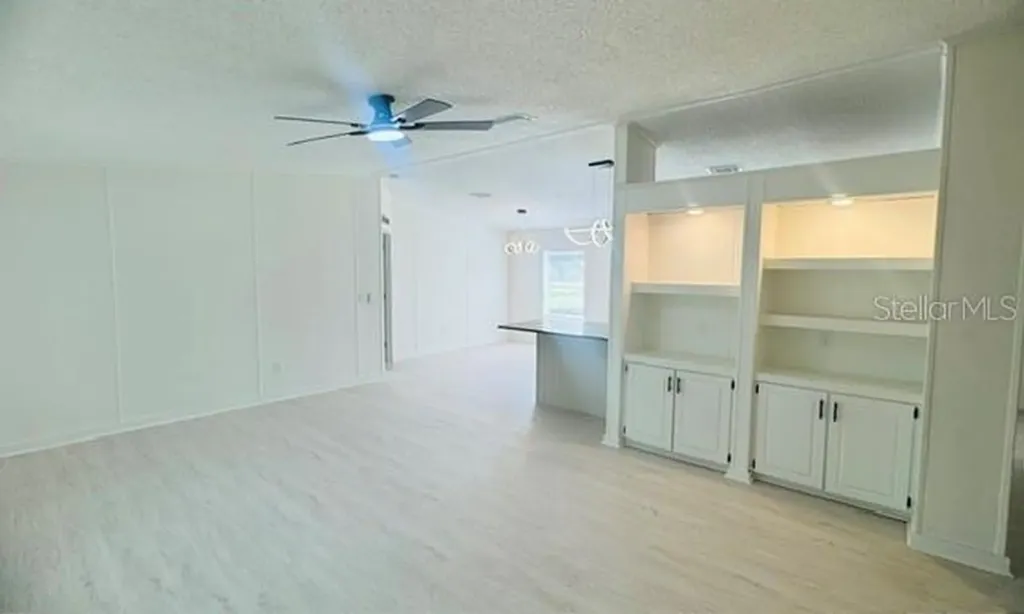 11898 SW 36th Way Webster FL 33597