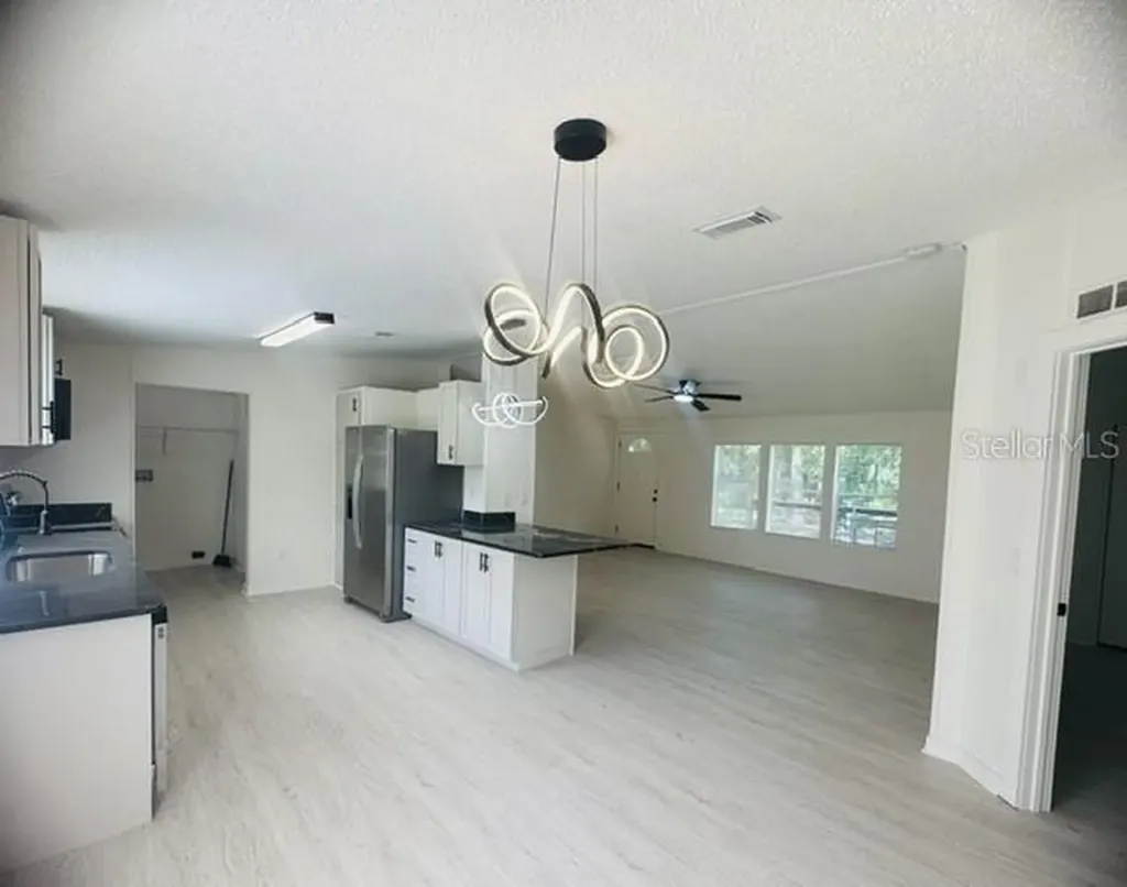 11898 SW 36th Way Webster FL 33597