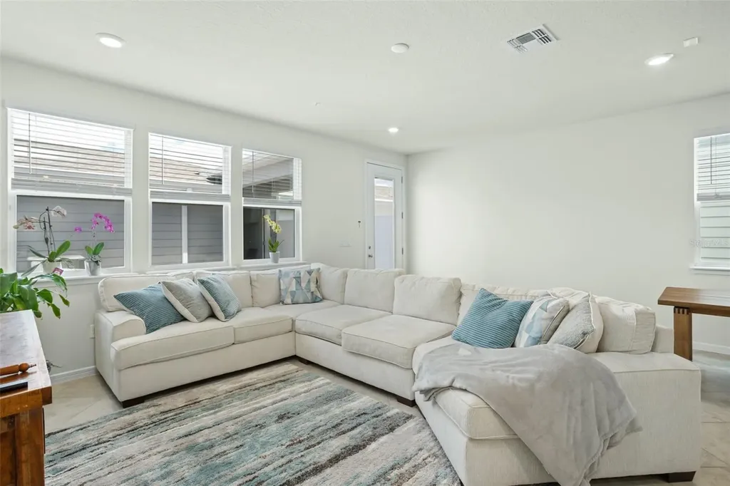10449 Folly Beach Road Orlando FL 32827