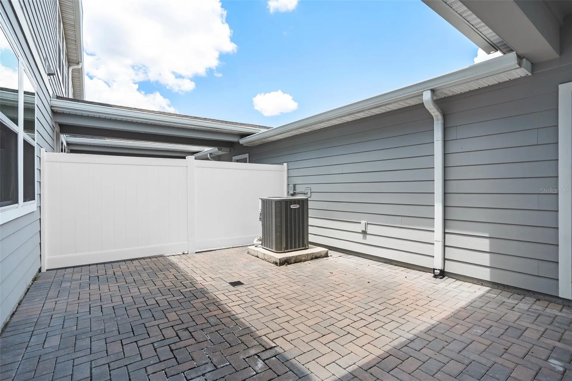 10449 Folly Beach Road Orlando FL 32827