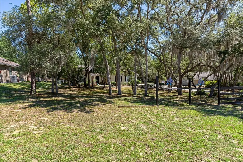 1761 E Cleveland Street Hernando FL 34442