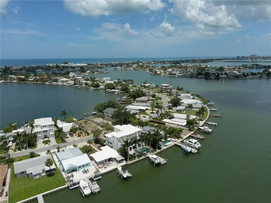 526 20th Avenue Indian Rocks Beach FL 33785