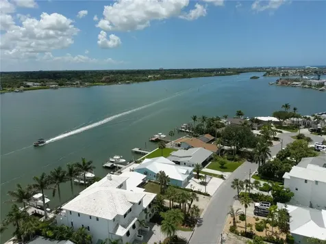 526 20th Avenue Indian Rocks Beach FL 33785