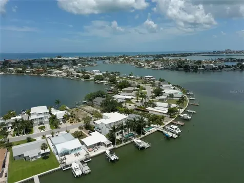 526 20th Avenue Indian Rocks Beach FL 33785