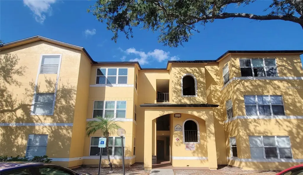 4528 Commander Drive Orlando FL 32822