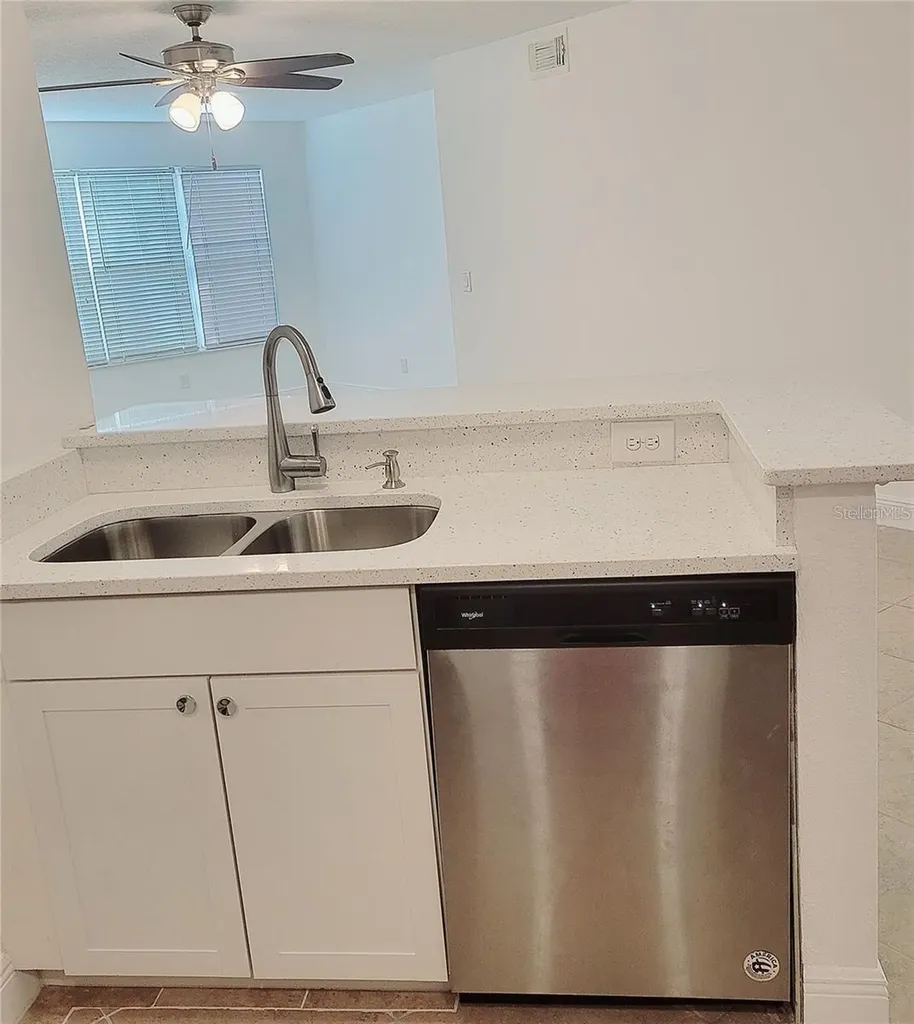 4528 Commander Drive Orlando FL 32822