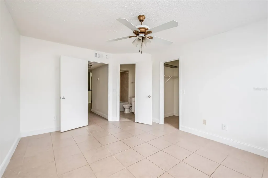 4528 Commander Drive Orlando FL 32822