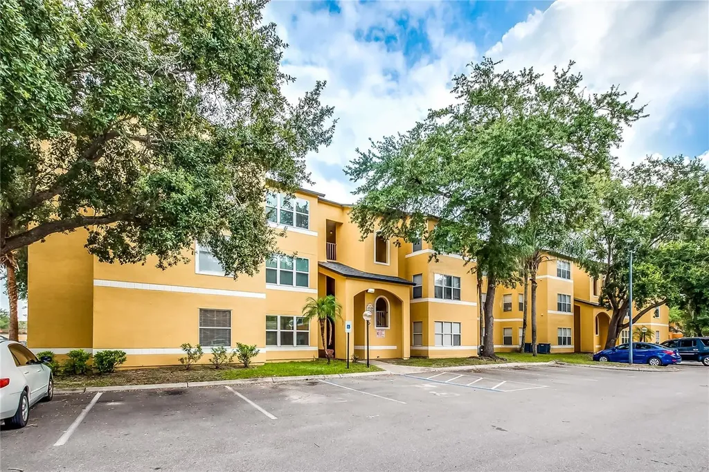 4528 Commander Drive Orlando FL 32822