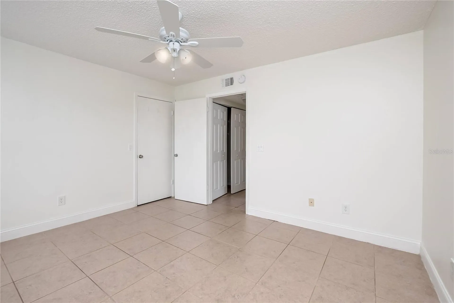 4528 Commander Drive Orlando FL 32822
