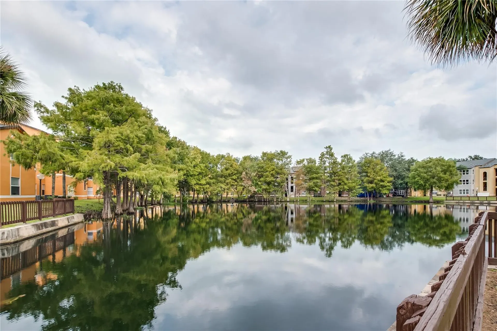 4528 Commander Drive Orlando FL 32822