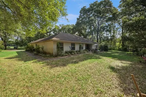 16230 NW 53rd Street Morriston FL 32668
