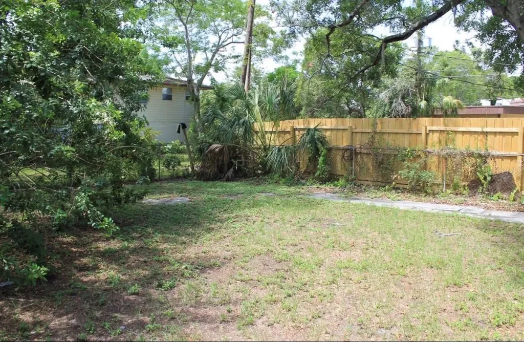 2935 Dr Martin Luther King Jr Street S St Petersburg FL 33705