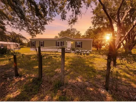 9827 SE Hoth Road Arcadia FL 34266