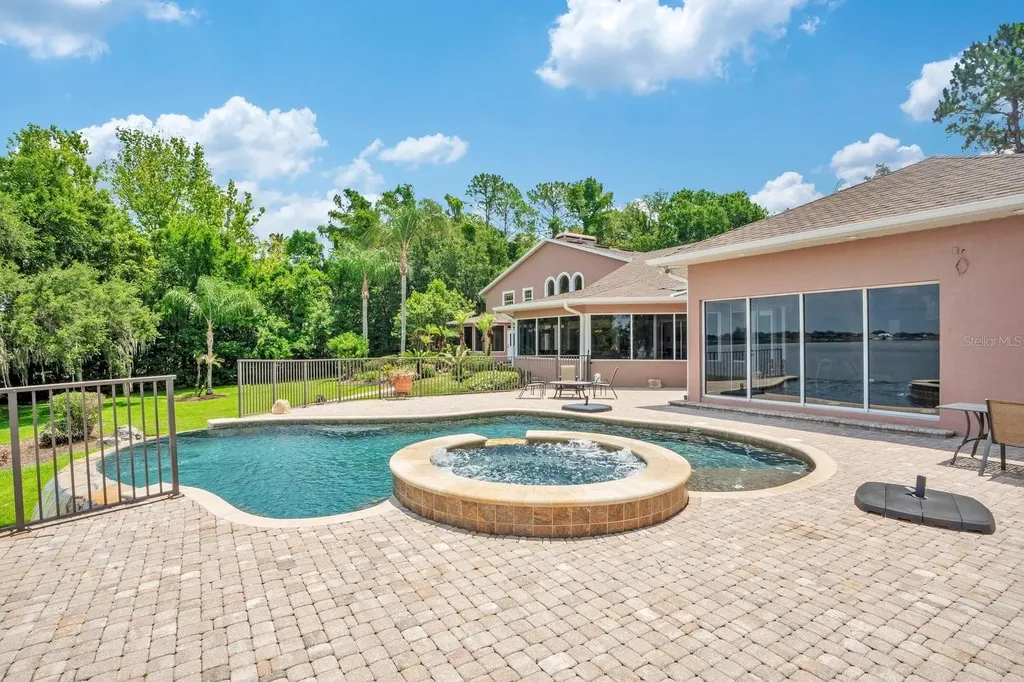 133 Van Fleet Court Auburndale FL 33823