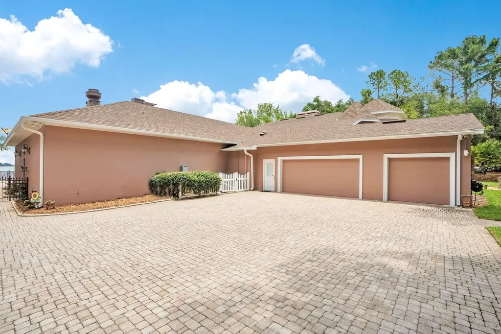 133 Van Fleet Court Auburndale FL 33823
