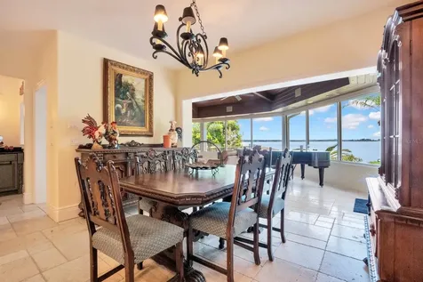 133 Van Fleet Court Auburndale FL 33823