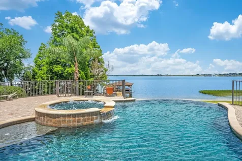 133 Van Fleet Court Auburndale FL 33823