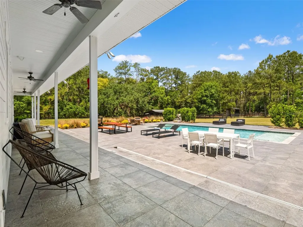 22201 Wise Owl Road Brooksville FL 34602