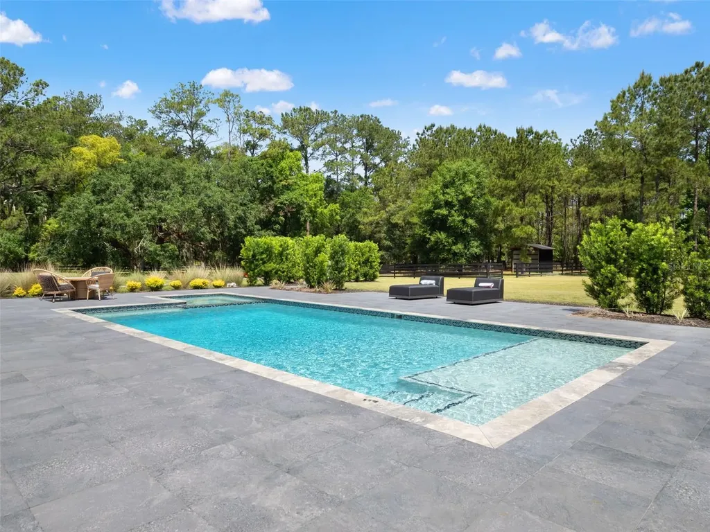 22201 Wise Owl Road Brooksville FL 34602