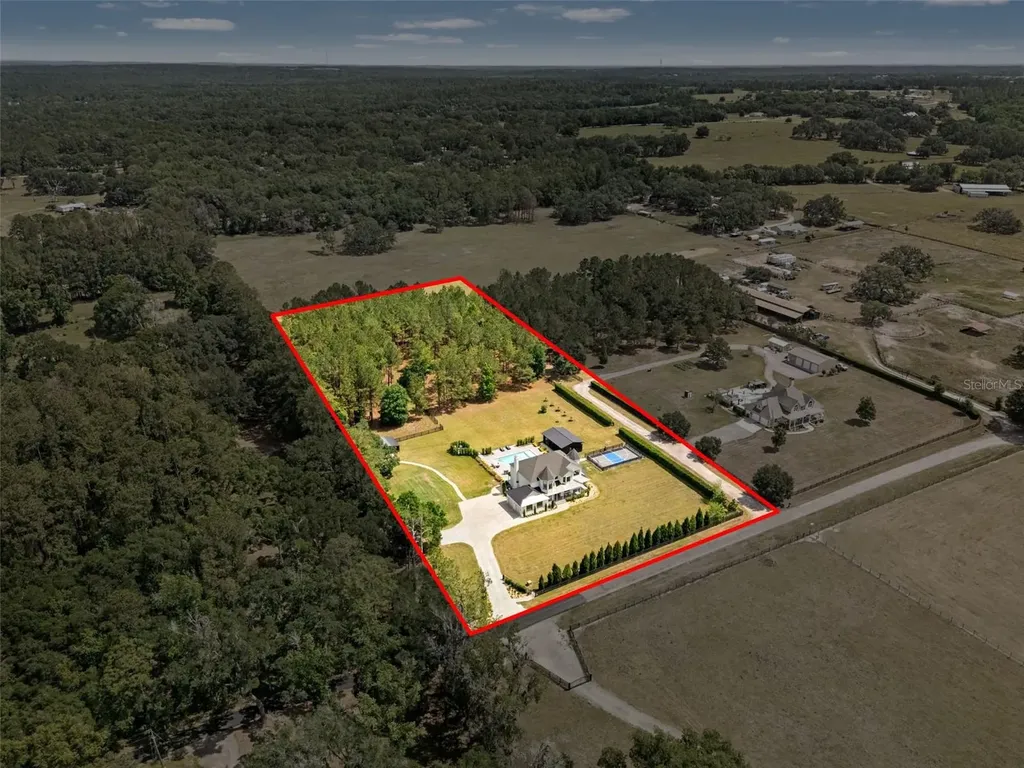 22201 Wise Owl Road Brooksville FL 34602