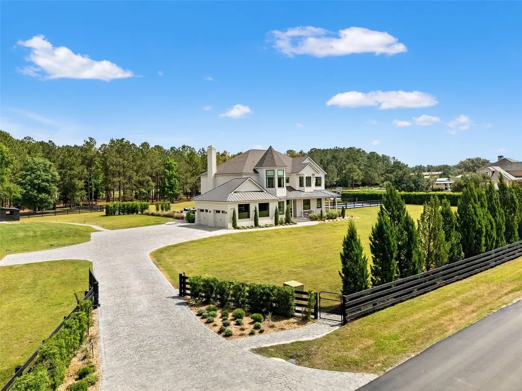 22201 Wise Owl Road Brooksville FL 34602